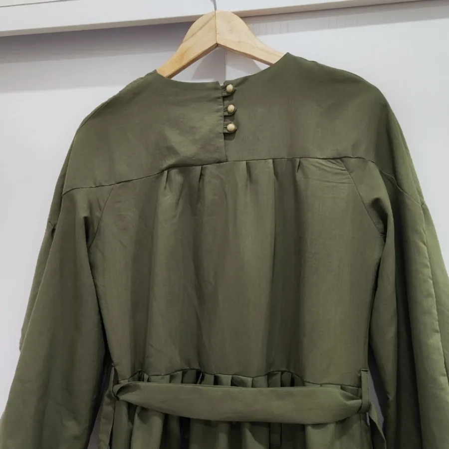 پیراهن مانتویی