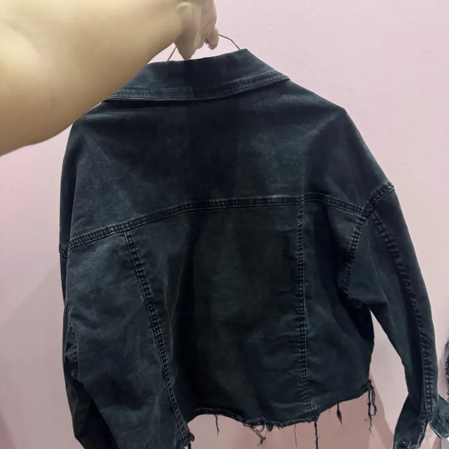 کت جین پایین ریش