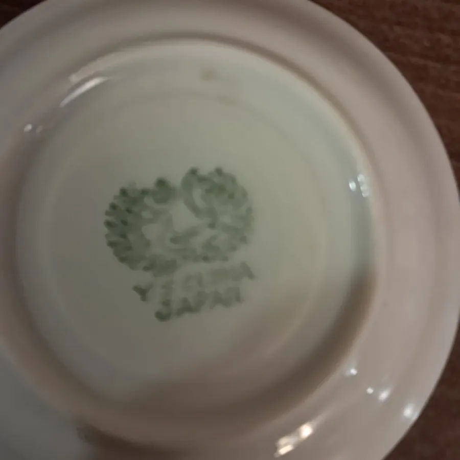 نعلبکی قدیمی ژاپنی