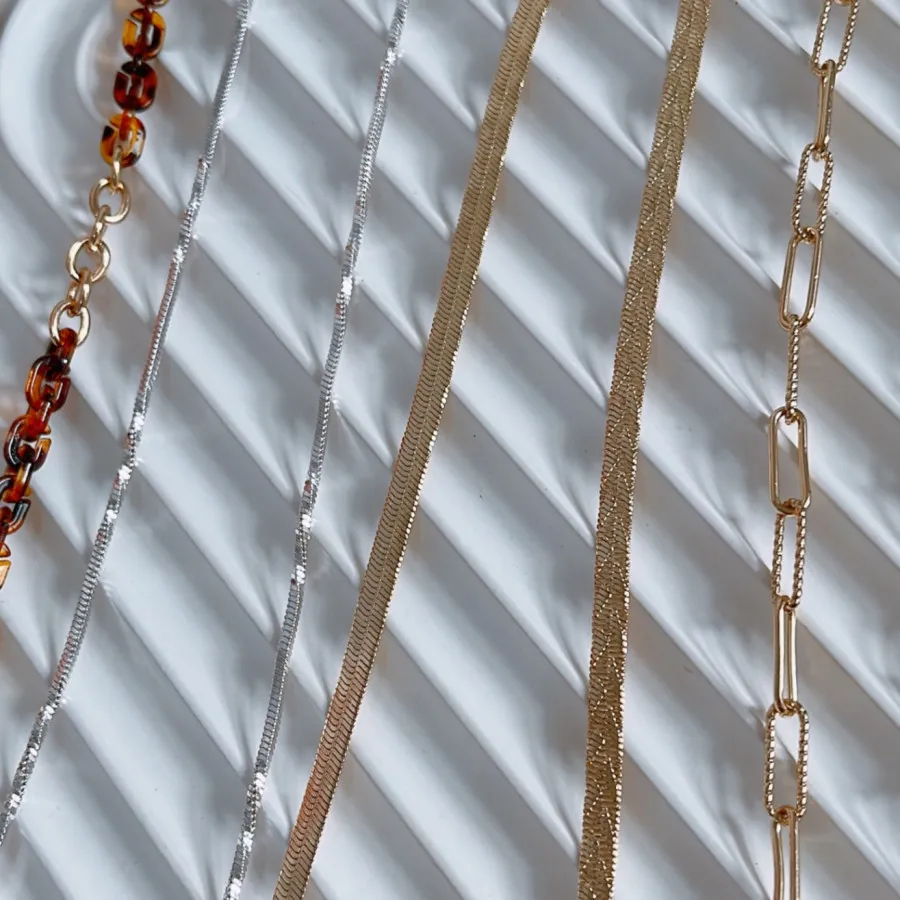 بند عینک و گردنبند