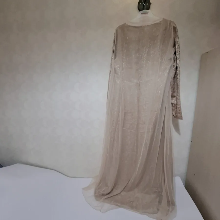 پیراهن مجلسی