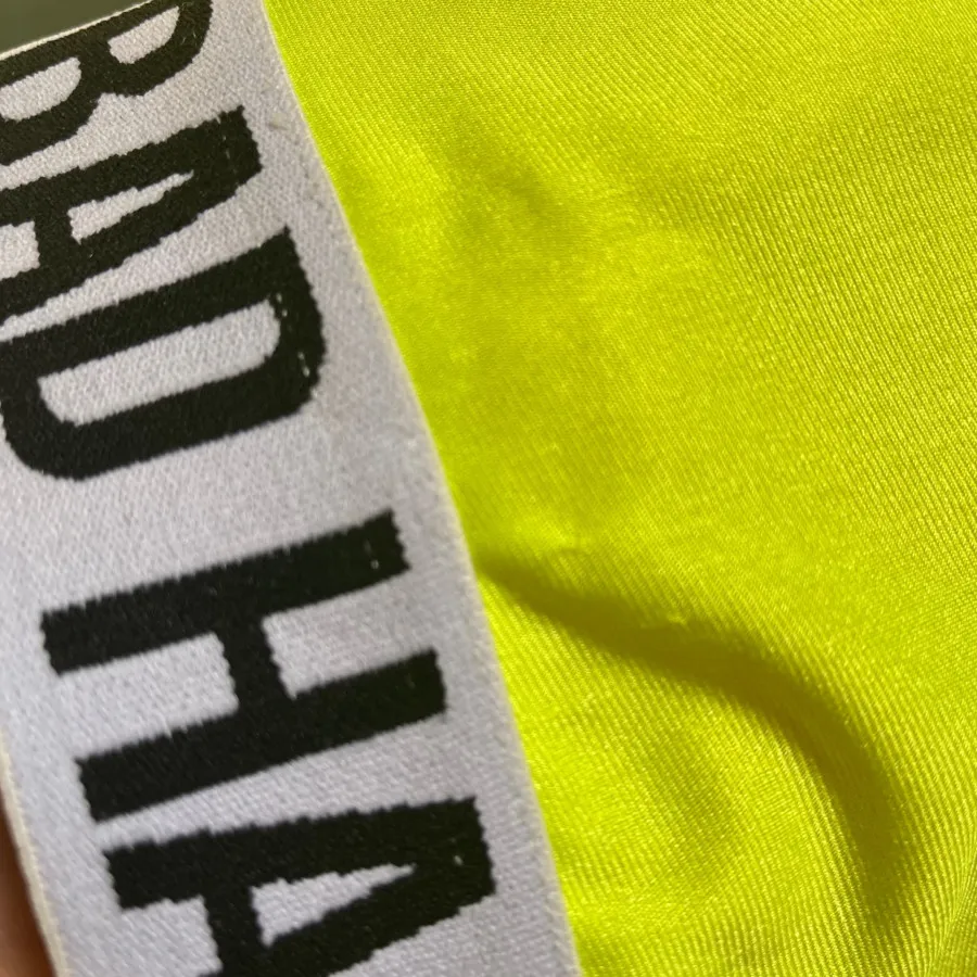 نیمتنه ورزشی