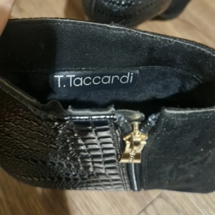 نیم بوت سایز 39