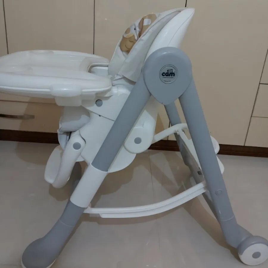 صندلی غذا خارجی