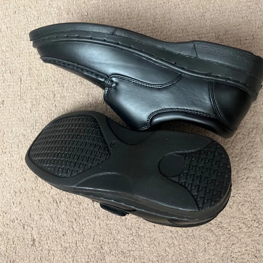 کفش پسرانه سایز 40