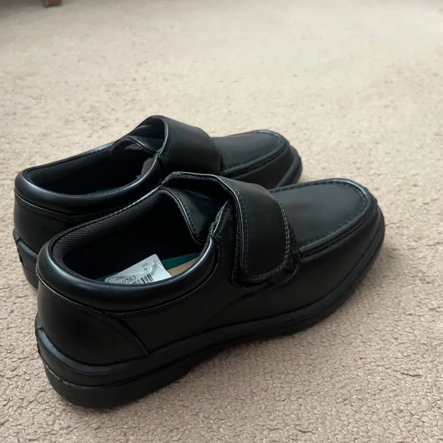 کفش پسرانه سایز 40