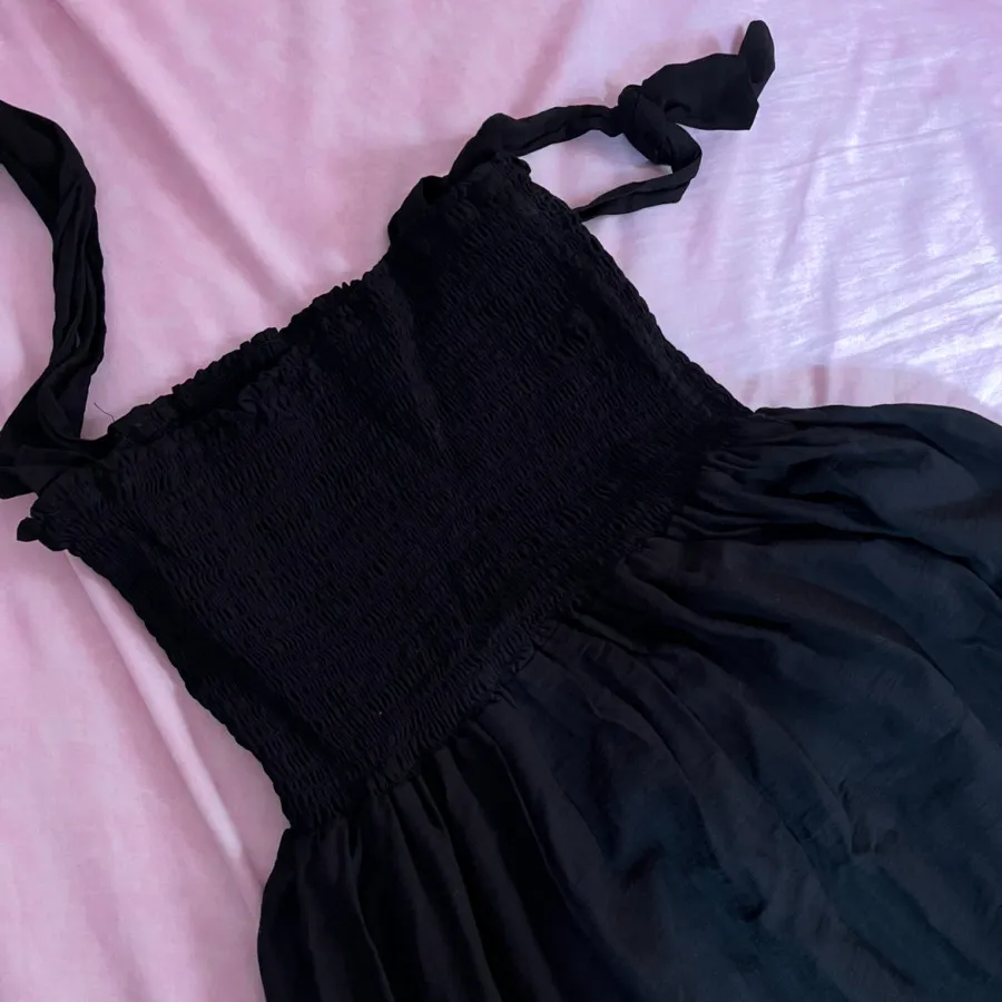 پیراهن مشکی