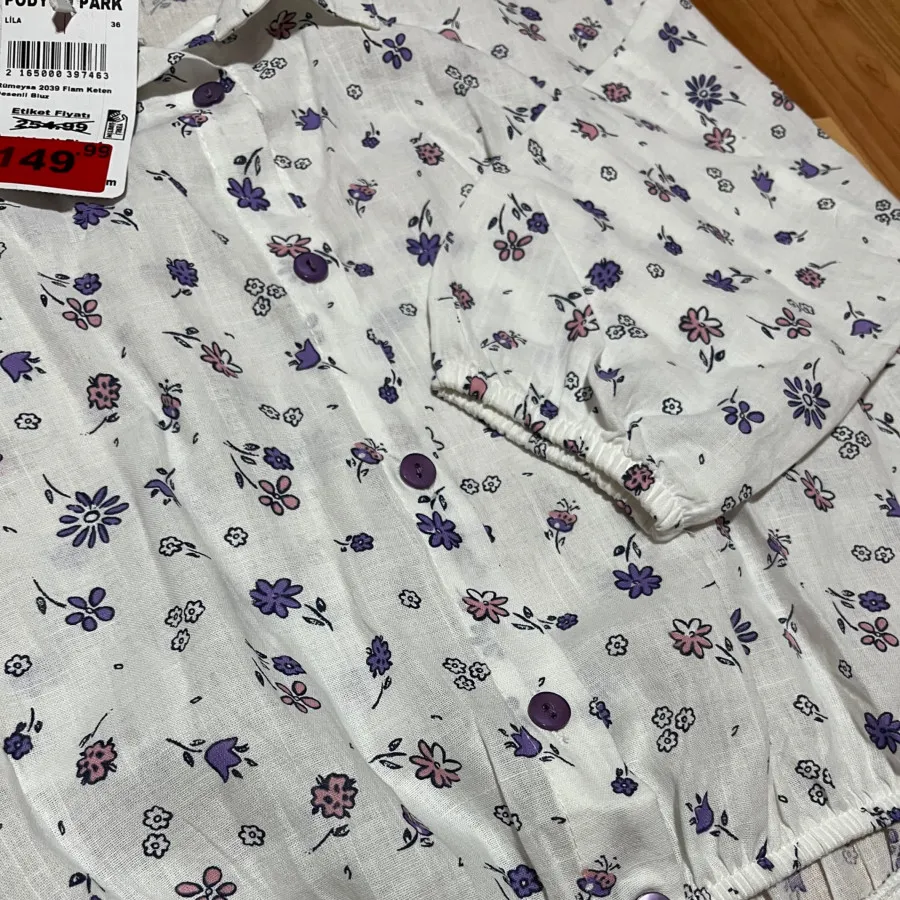 شومیز کوتاه گل گلی