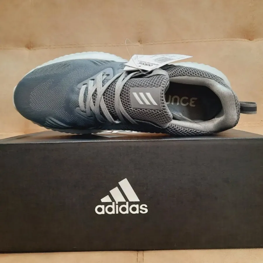 کتونی آدیداس