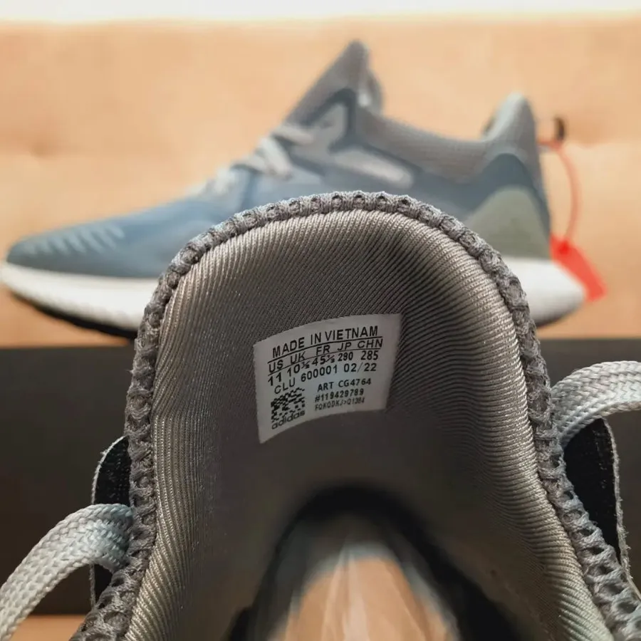 کتونی آدیداس