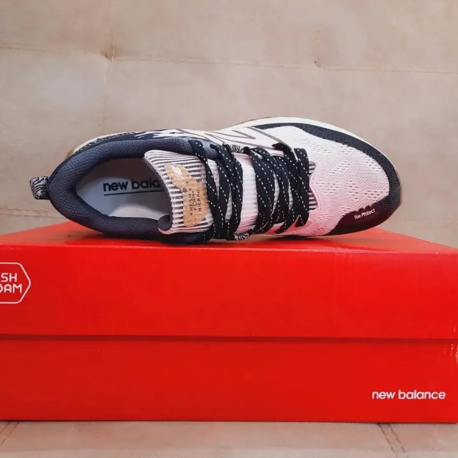 کتونی نیوبالانس