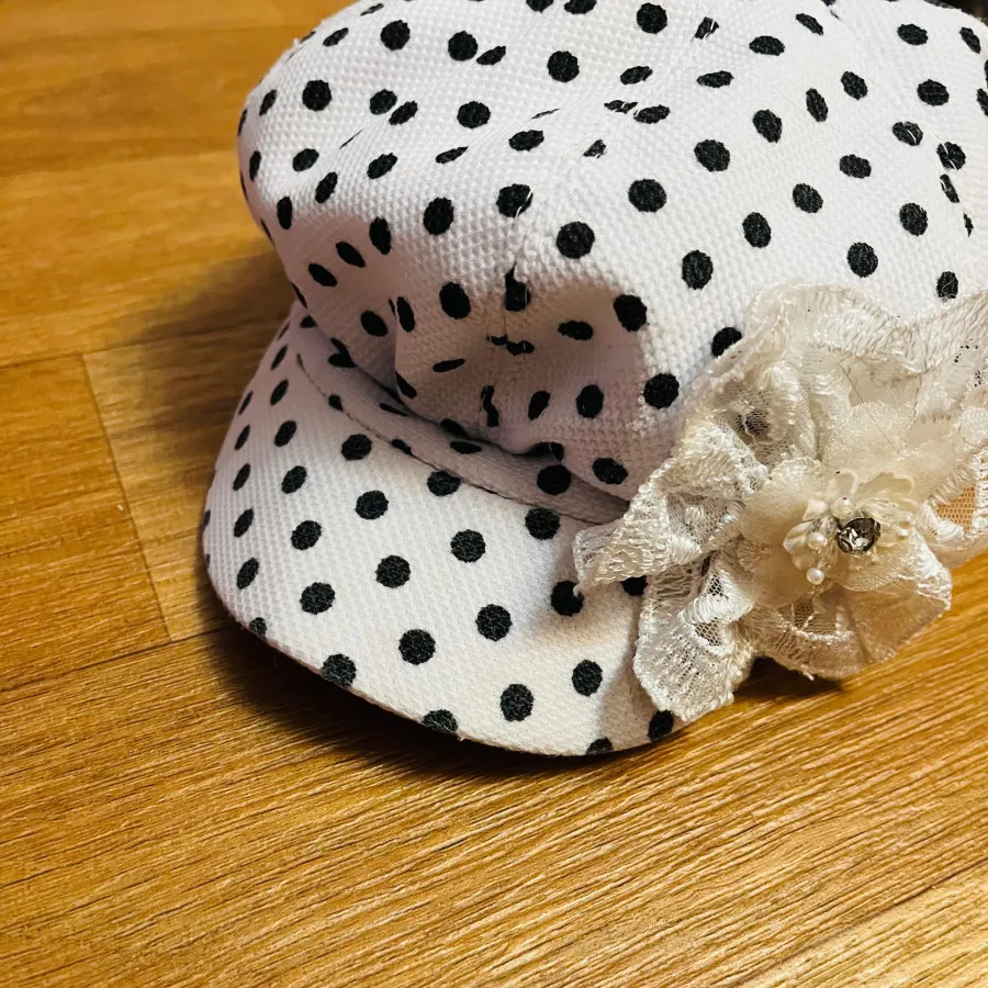 کلاه عروسکی