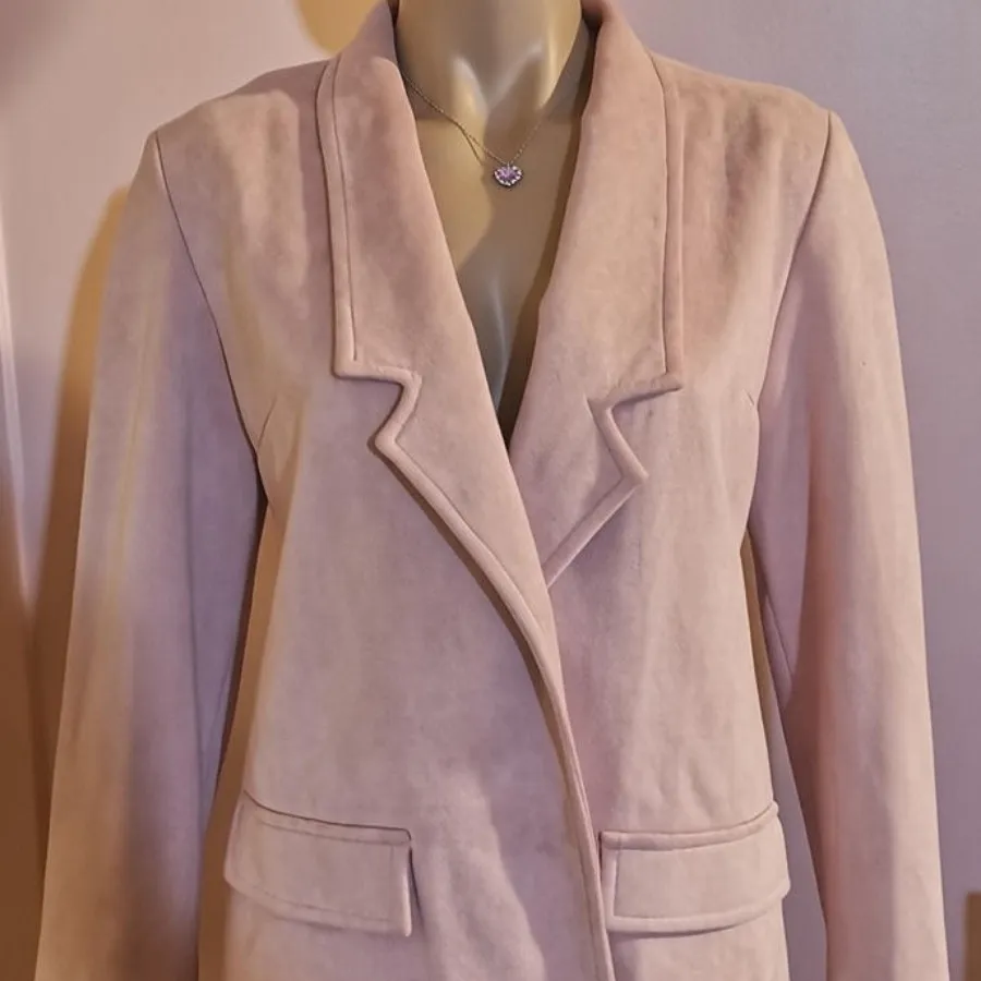 مانتوکتی سوییت