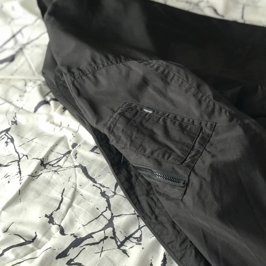 کاپشن برشکاا