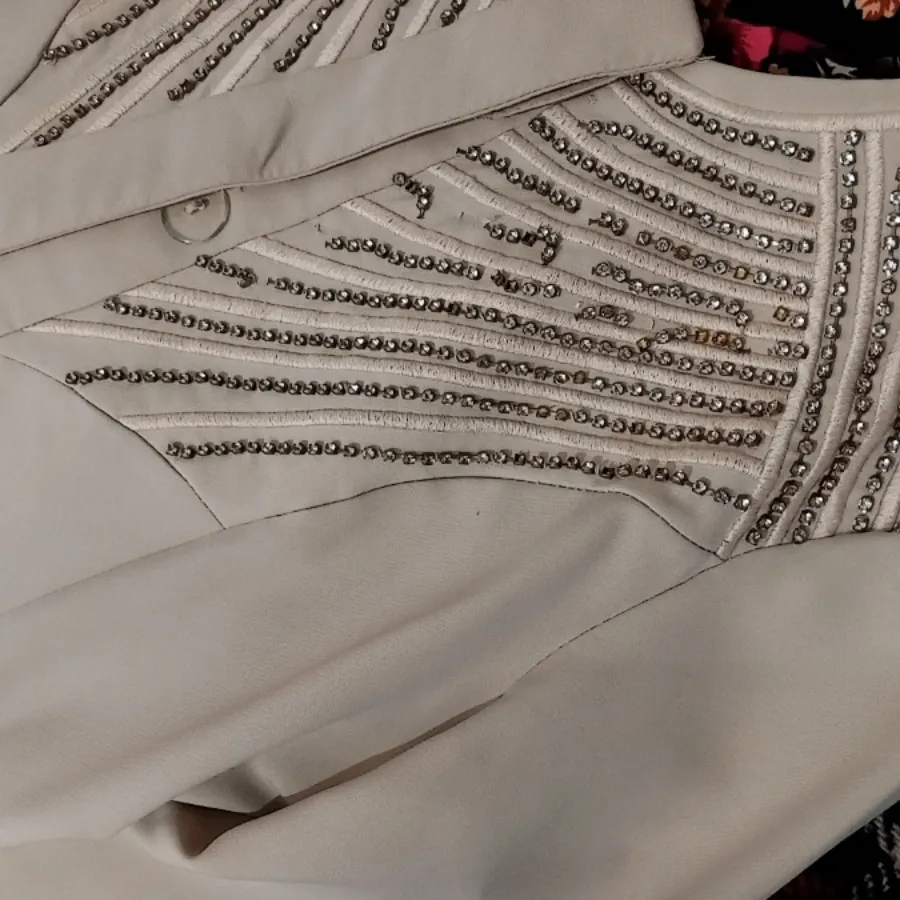 مانتو کرم مجلسی