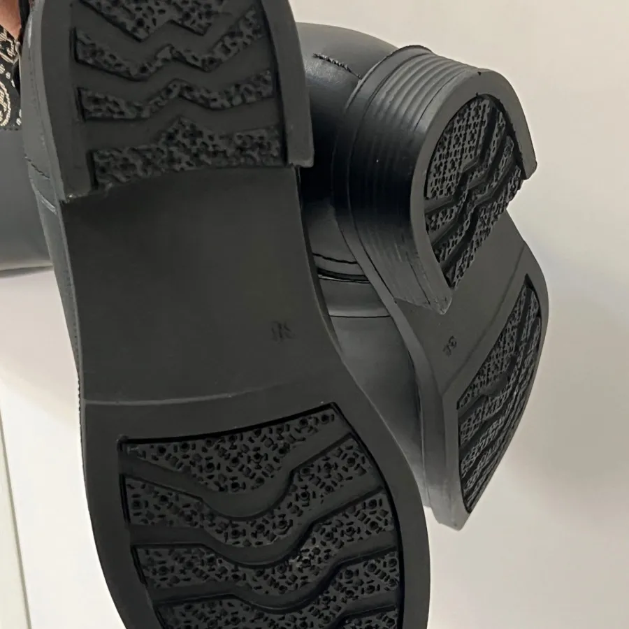 بوت بلند چرم زنانه