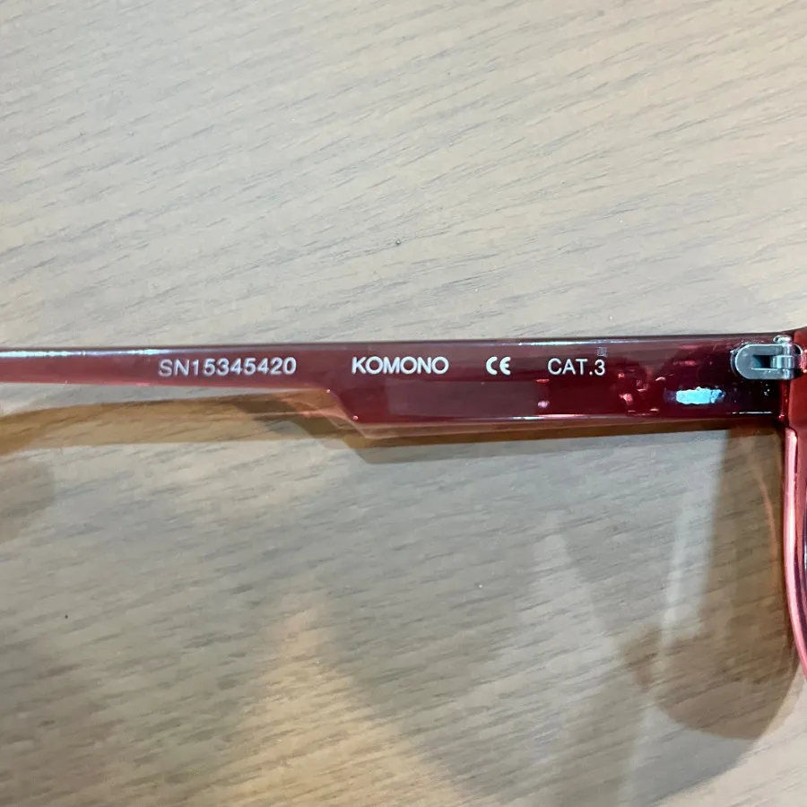 عینک کومونو کاملا نو