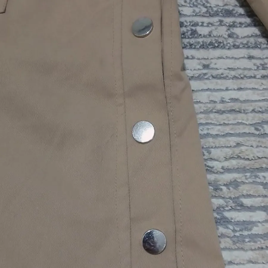 کت بارانی بغل دکمه دار