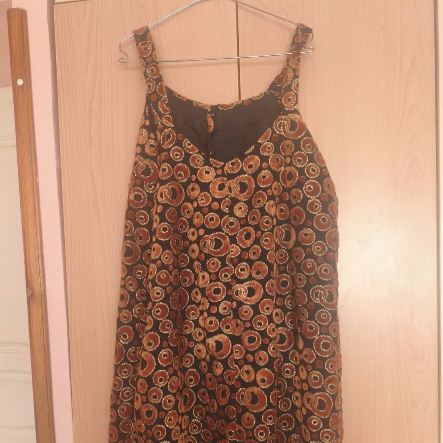 سارافون زنانه