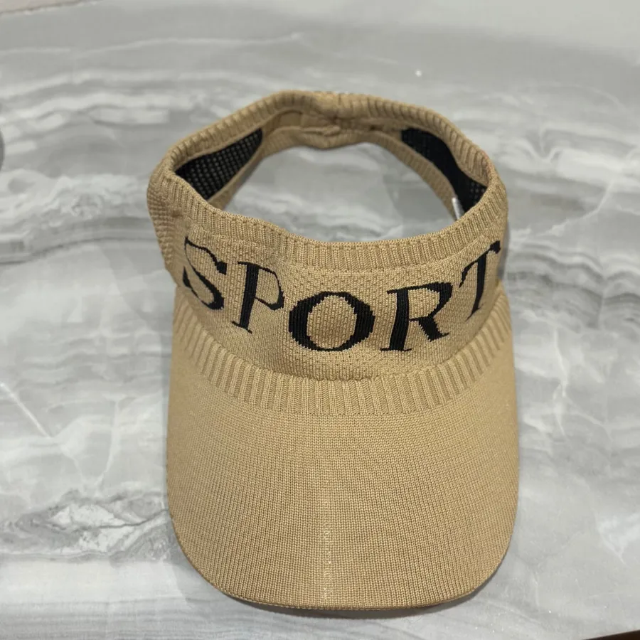 کلاه آفتاب‌گیر بافتنی