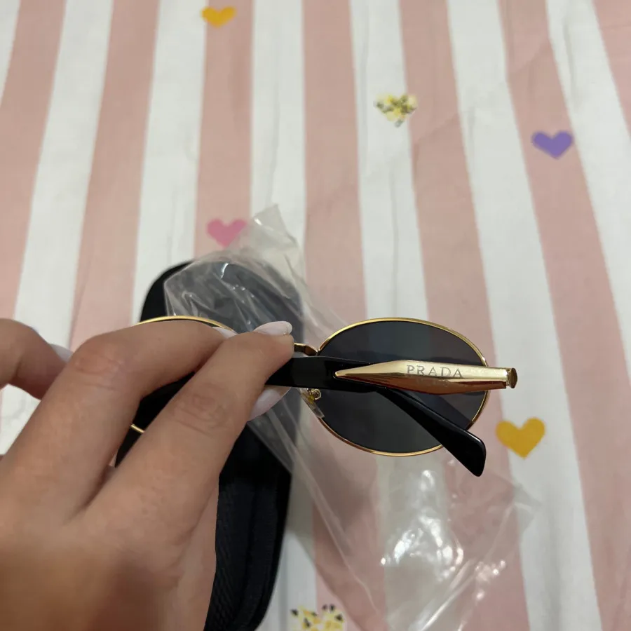 عینک پرادا  عینک افتابی