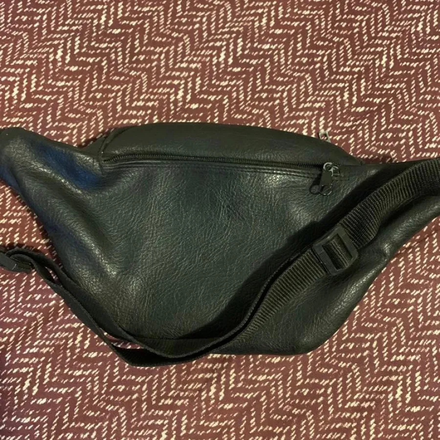 کیف کمری چرم Mendoza