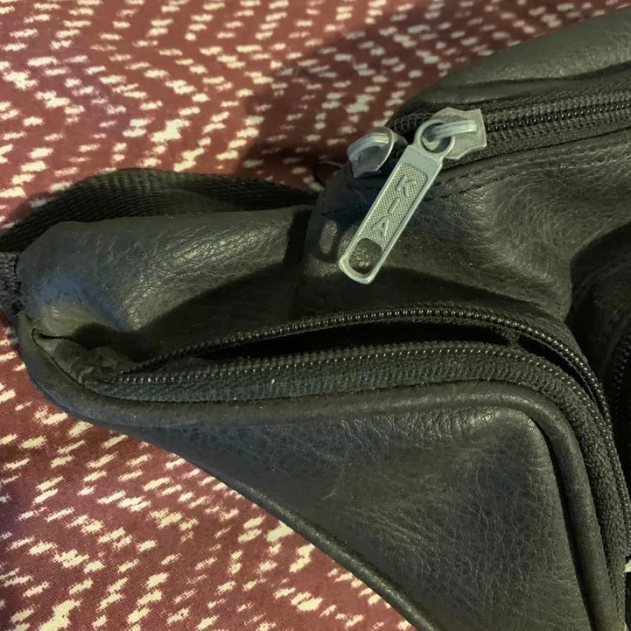 کیف کمری چرم Mendoza