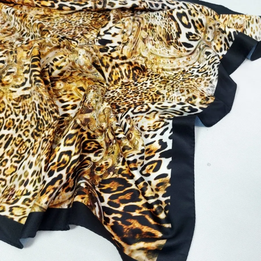 مینی اسکارف