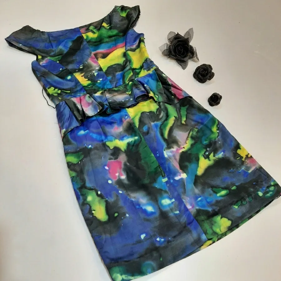 پیراهن ساتن کهکشانی