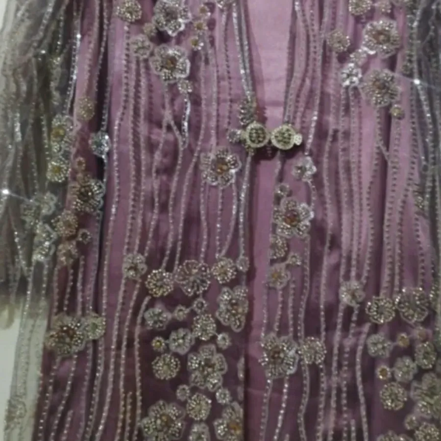 پیراهن زنانه