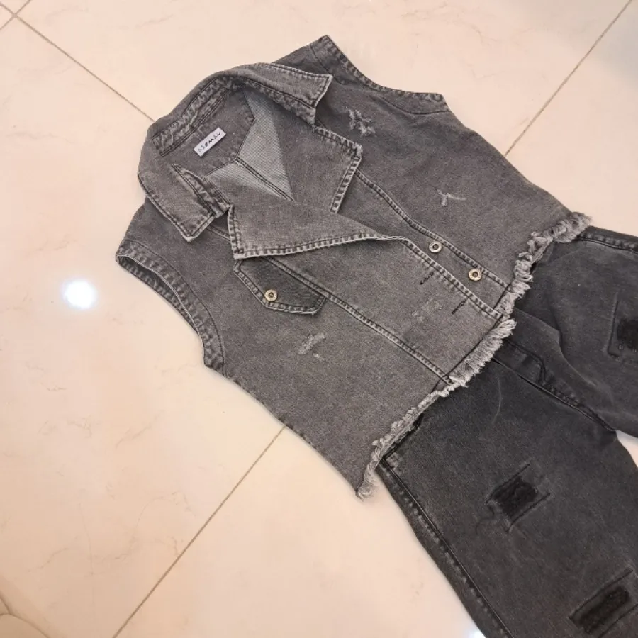 ژیله و شلوار جین