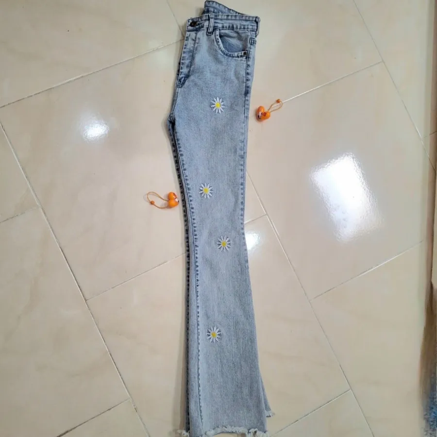 شلوار لی بوتکات