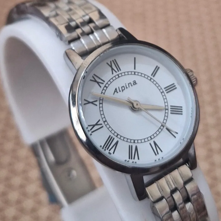 ساعت Alpina