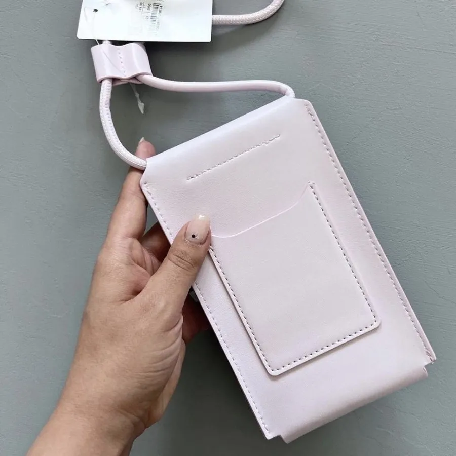 کیف دوشی وارداتی