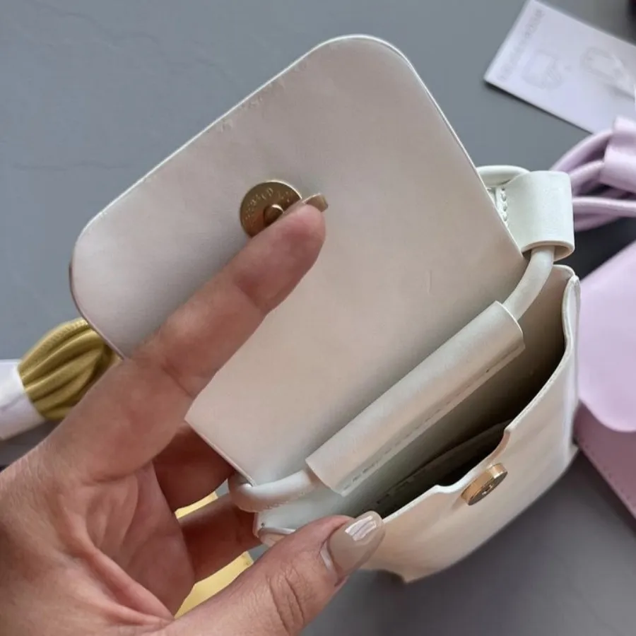 کیف دوشی وارداتی