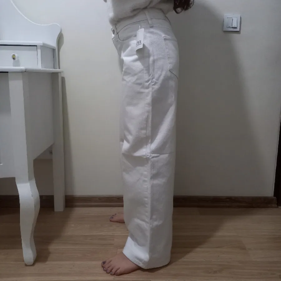 شلوار جین سفید وارداتی