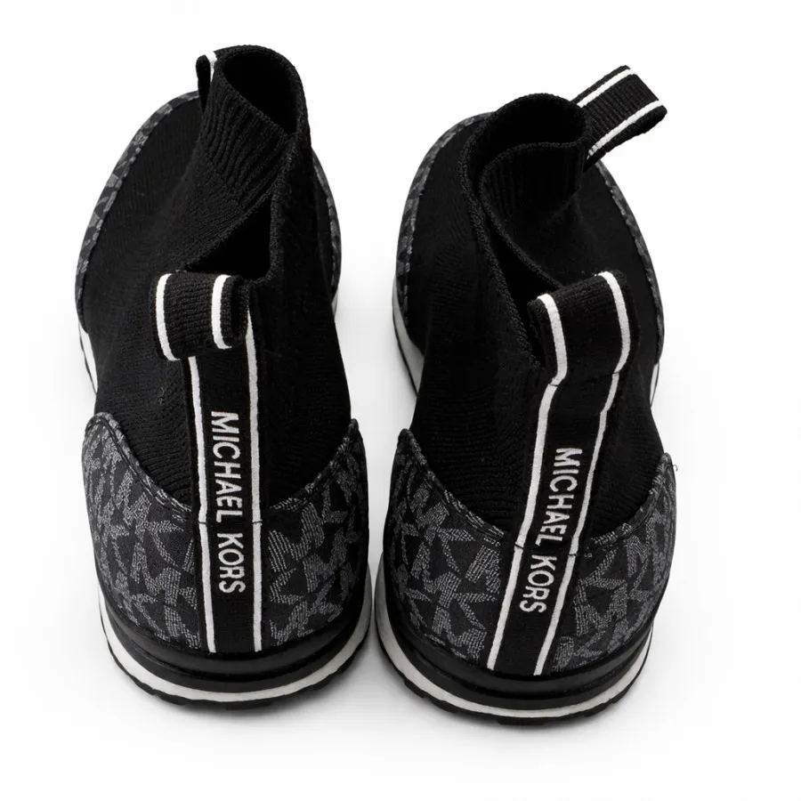 کتونی مایکل کورس