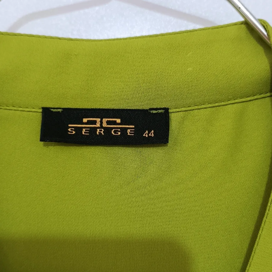 شومیز مجلسی بسیار خوشرنگ