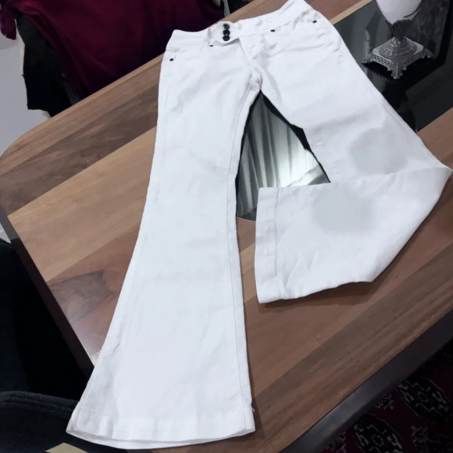 شلوار جین بوتکات