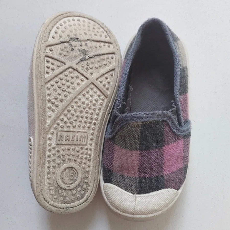 کفش بچگانه 25