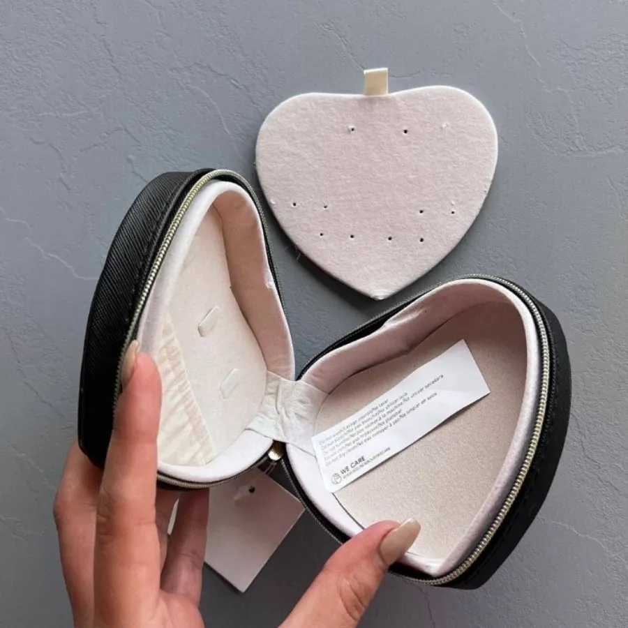 کیف اکسسوری وارداتی