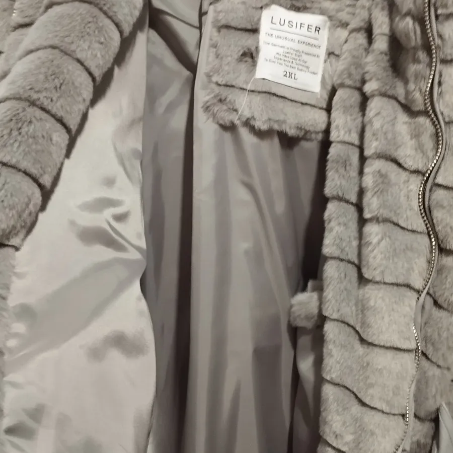 کاپشن خز مصنوعی