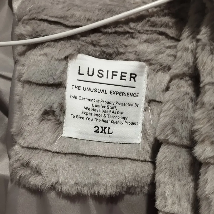 کاپشن خز مصنوعی