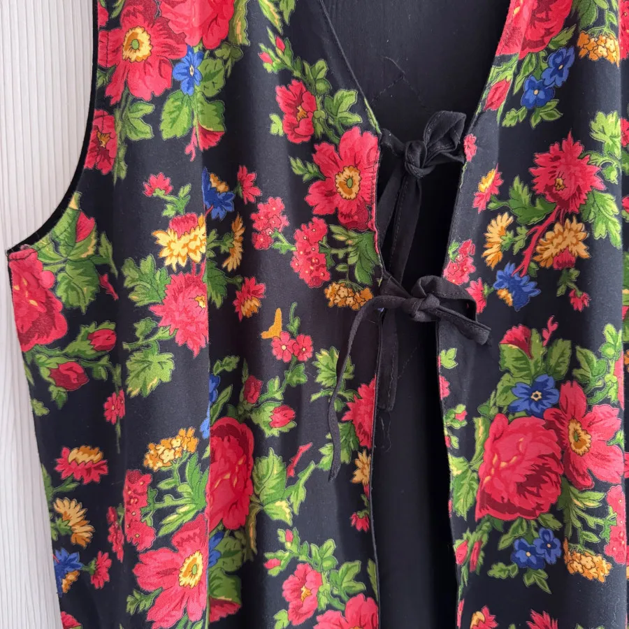 مانتو نخی گلدار