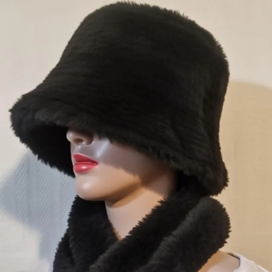 شال کلاه خز