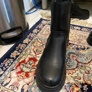 چکمه مدل تانکی