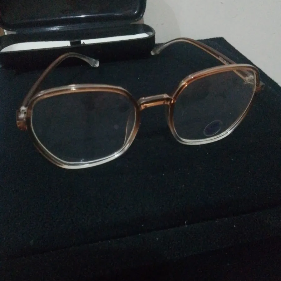 فریم عینک طبی