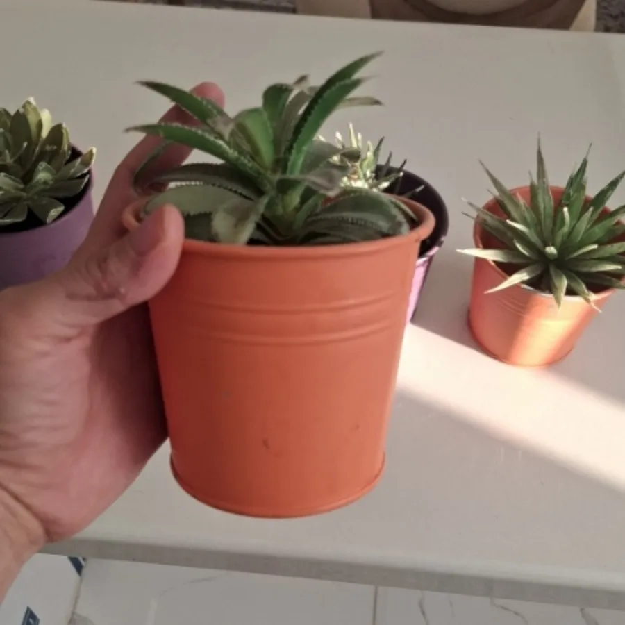 گلدان فلزی ایکیا