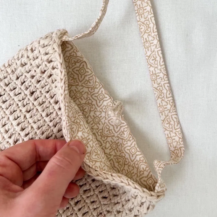 کراس بادی مینیمال