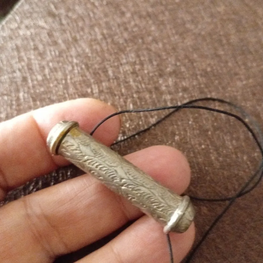 گردنبند ورشو